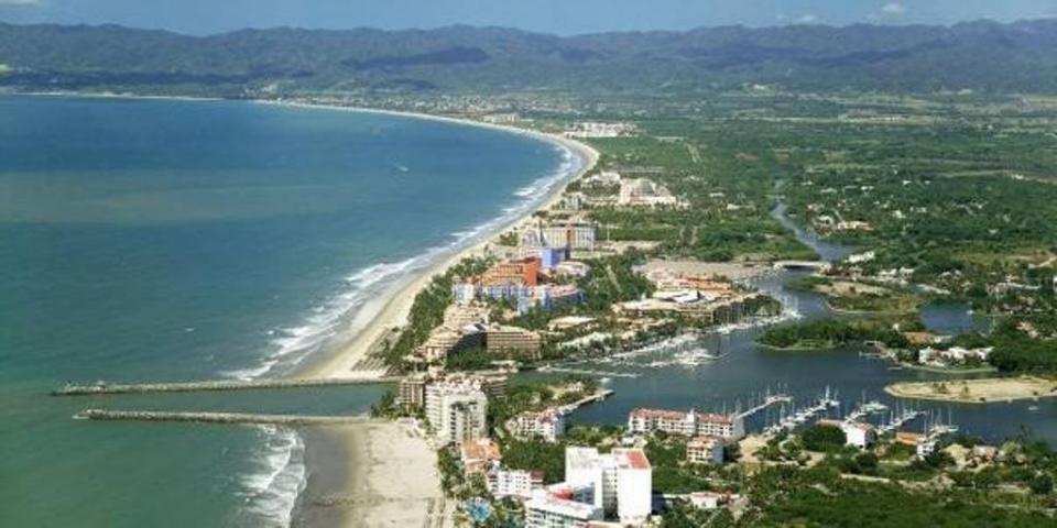 12y13Bahía (1) Agua y saneamiento, temas importante en la conurbación
