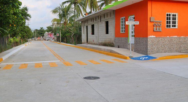 12y13Bahía (5) Realiza tránsito balizamiento en las vialidades de Bahía