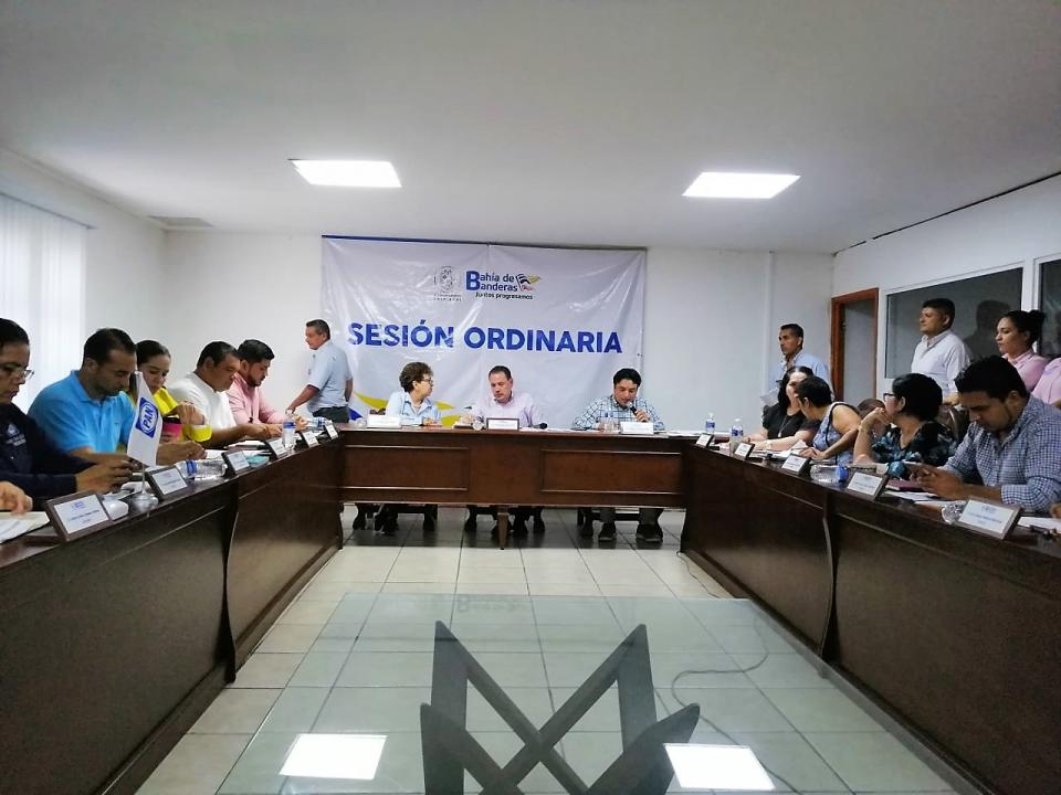 14y15Bahía (1) Acuerdan transparentar adjudicación de obras