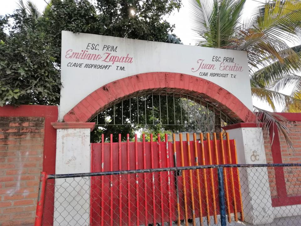 dav Reconocen rezago en escuelas de Bahía