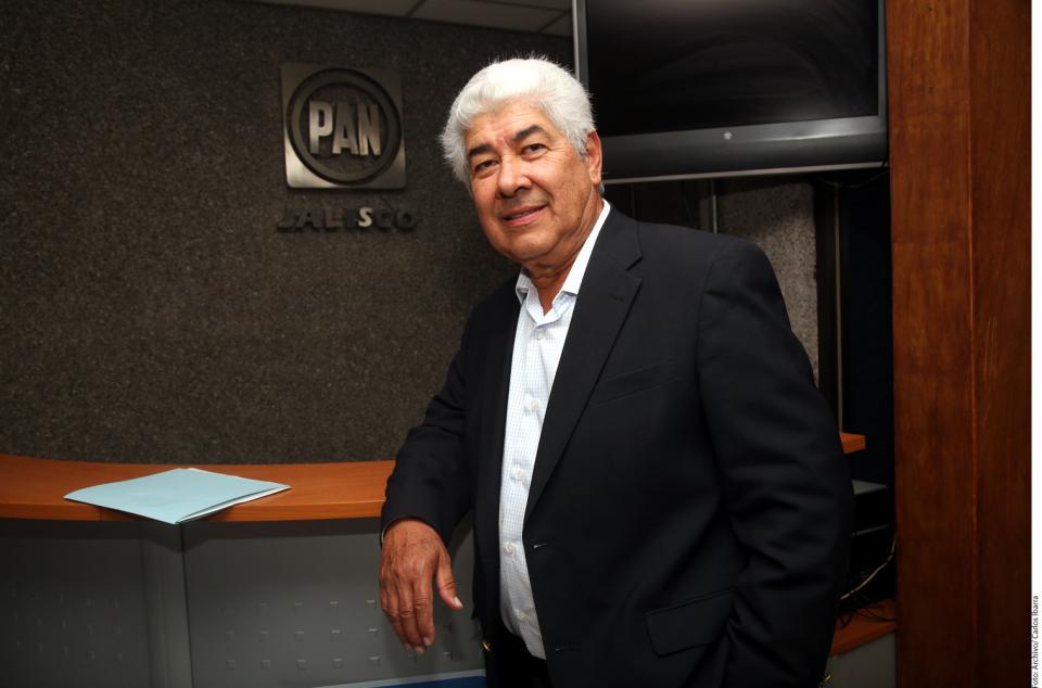 14y15La Entrevista (1) Ve ex Gobernador de Jalisco a Alfaro solo