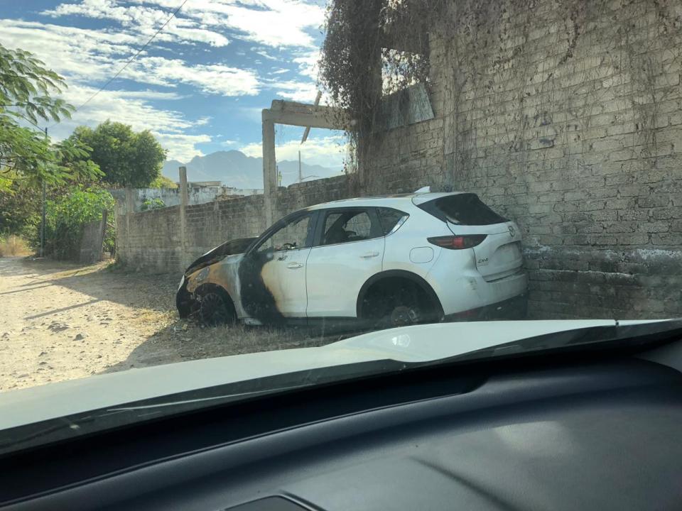 30y31sucesos06 Se incendia camioneta