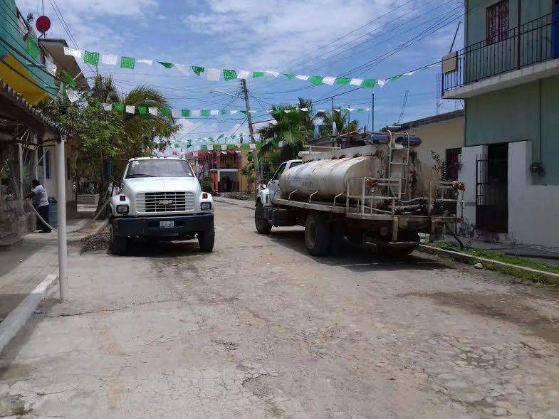 14y15Bahía (1) EN PUNTA DE MITA…Sufre por la falta de agua