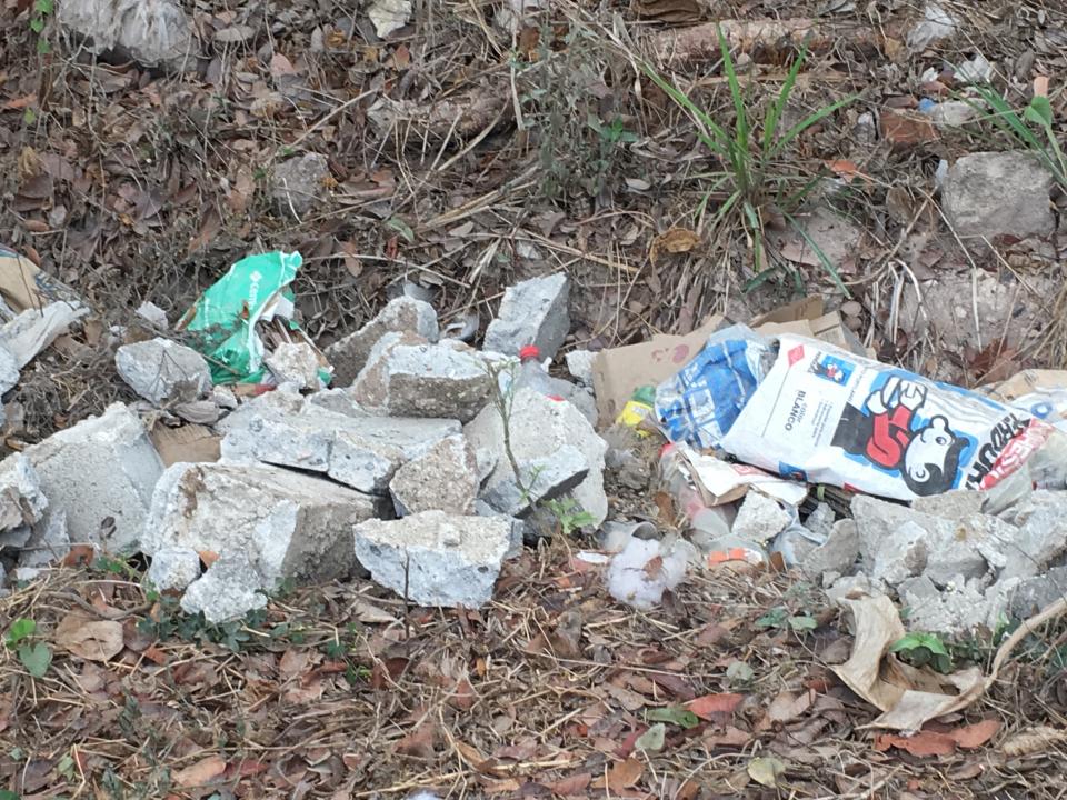 04y05Bahìa (7) Usan de Tiradero de Escombro y Basura los Terrenos de La Colonia Linda Vista
