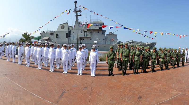 06Bahía02 Se preparan autoridades para la celebración del Día de la Marina