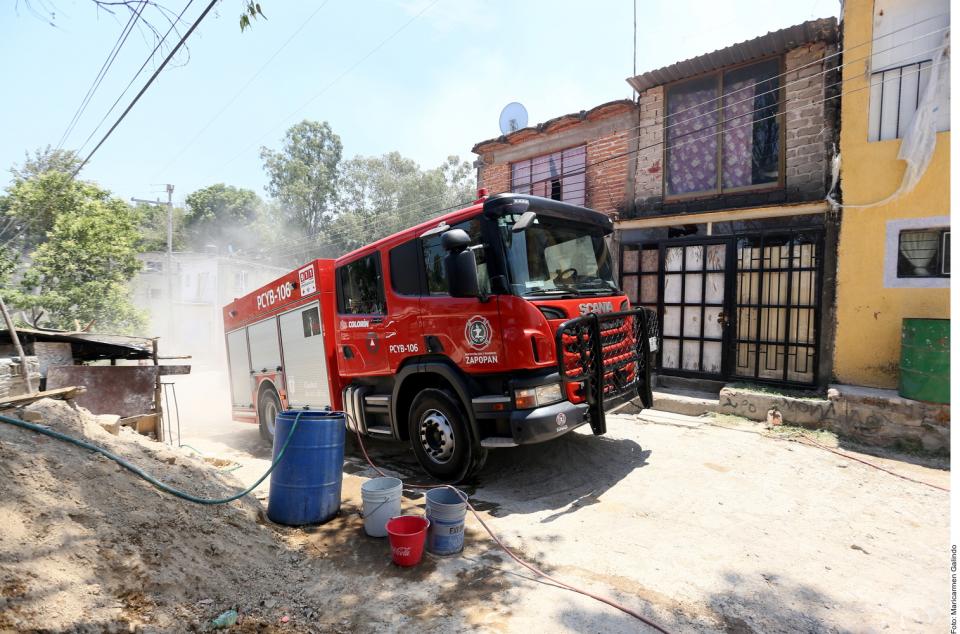 10y11Bahía (3) Con las llamas en los aparejos