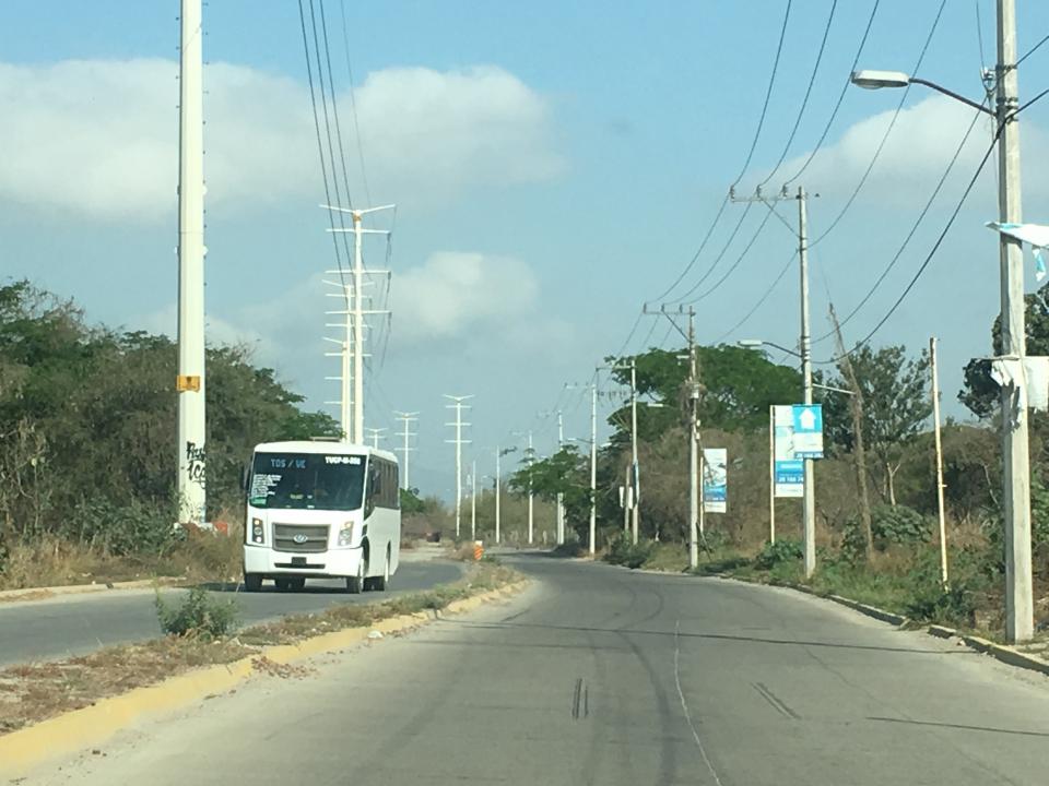 10y11Bahía (3) Nadie ha hecho trato por Terrenos de Av. Federación