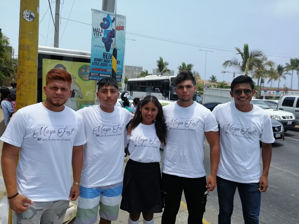 12y13Bahía (2) Activación de aniversario de PV con estudiantes del CUC