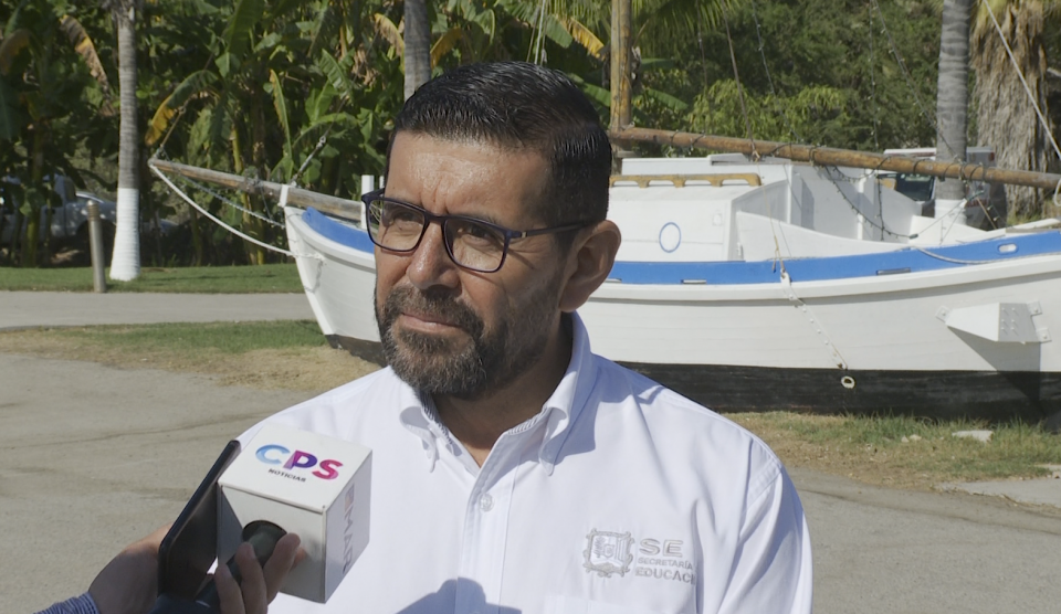 12y13Bahía (2) Tendrán que entender prioridades de la educación en La Misión