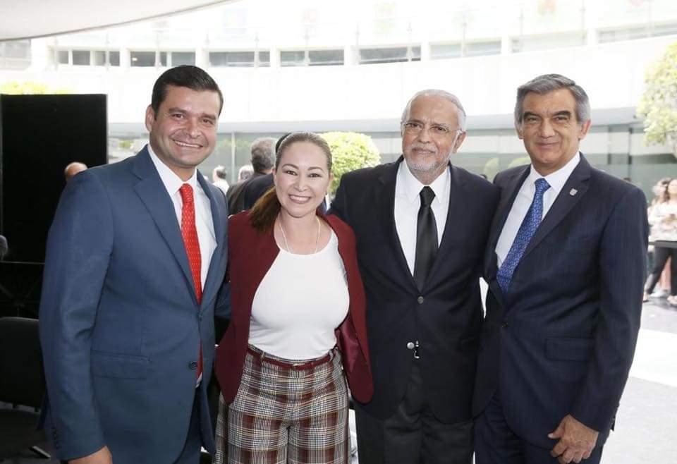 13Bahía (1) Amado Nervo, poeta universal, figura ya en el Senado de la República