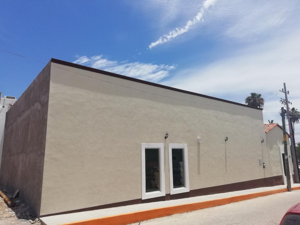 dav Casona del Valle pierde identidad al convertirse en tienda de conveniencia