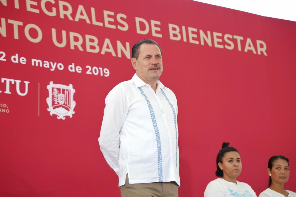 14y15Bahía (8) Inaugura Jaime Cuevas obra en beneficio de 20 mil habitantes