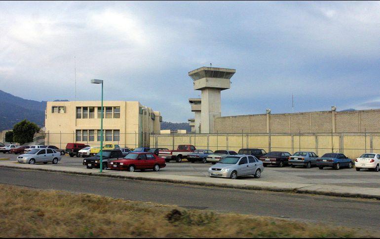 30sucesos03 Vinculan a tres custodios por la fuga de dos reos en Jalisco