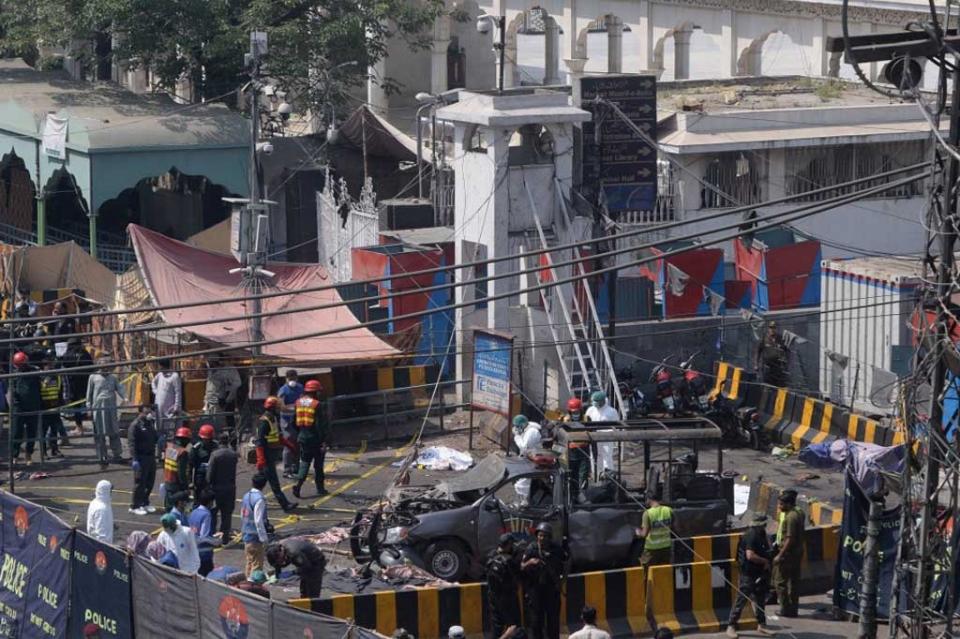 4889446c-8b39-43d0-af92-a731df68bd5f Atentado suicida en Pakistán deja al menos 10 muertos y 25 heridos