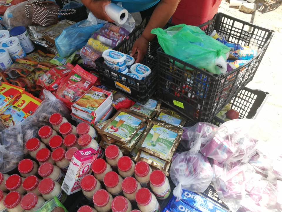 brenda 08 nota a Denuncian venta de productos caducados en tianguis de PV