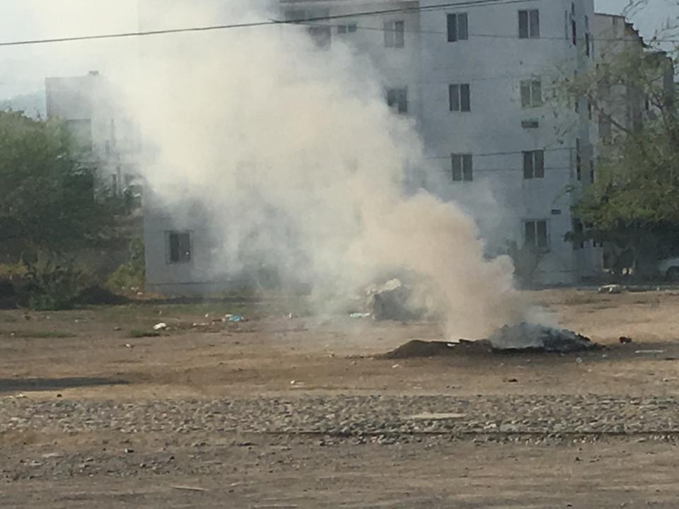 12Bahía (4) La quema de basura, un problema añejo en Ixtapa