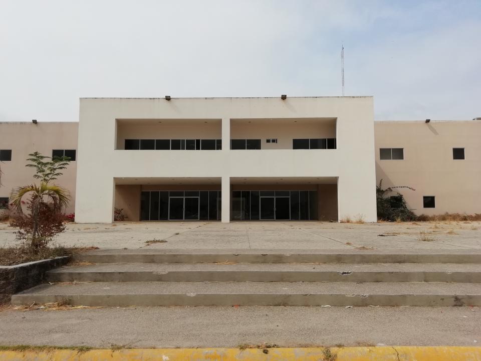 dav En análisis, el caso de la “Presidencia de Cartón”