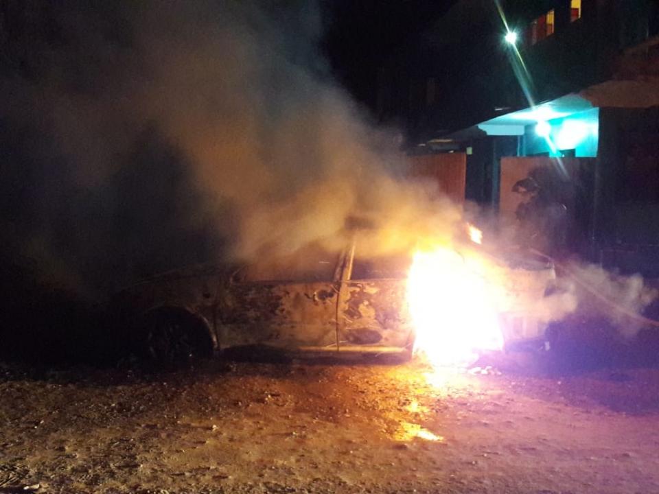 31Sucesos (2) Se incendia un Jetta