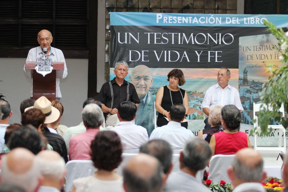 COMUNICADO 0687-Presentación libro-Humberto Famanía (01) Presentan libro “Un Testimonio de vida y fe”