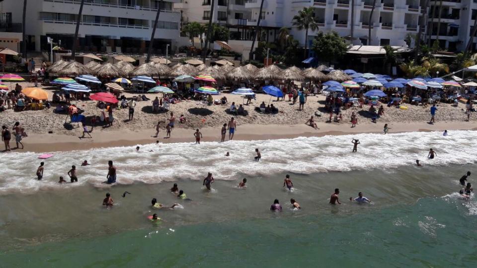 04y05Bahía (1) Sin afectaciones por las bajas tarifas de Cancún por Sargazo