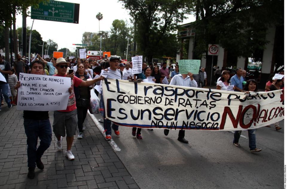04y05Bahía (2) Justifica Alfaro 'tarifazo'