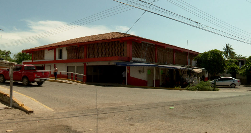04y05Bahía (4) Buscarán que el mercado de El Pitillal tenga un giro turístico