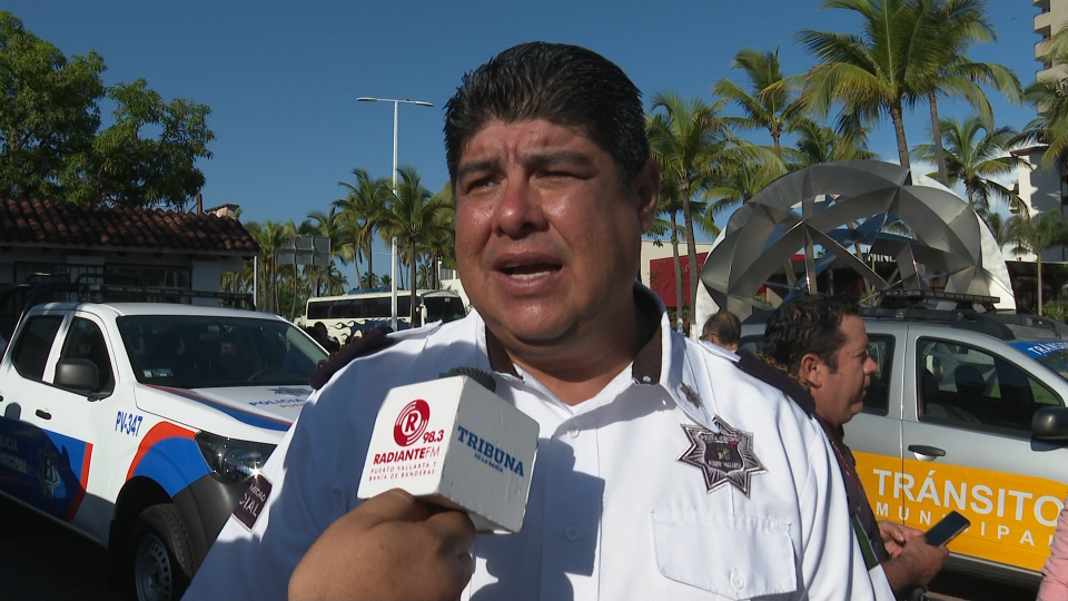 08y09Bahía (2) Esperan ya convoquen al comisario para examen de control de confianza