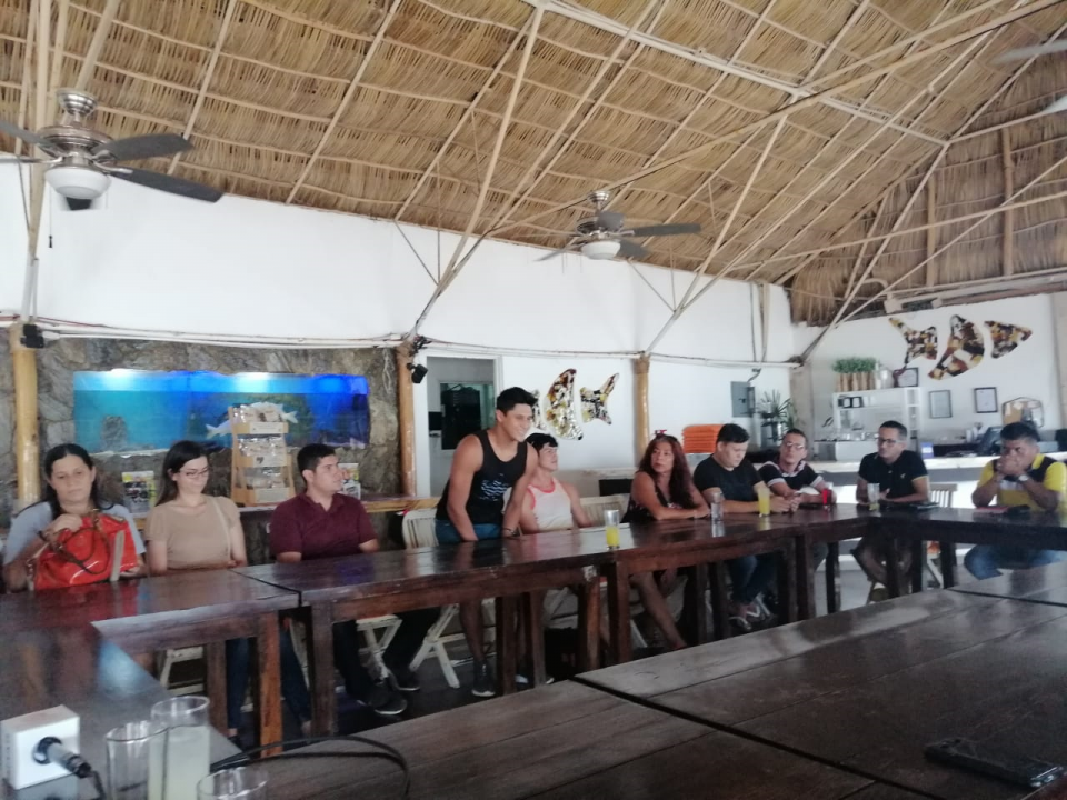 10y11Bahía (1) Diputados escuchan a la comunidad gay