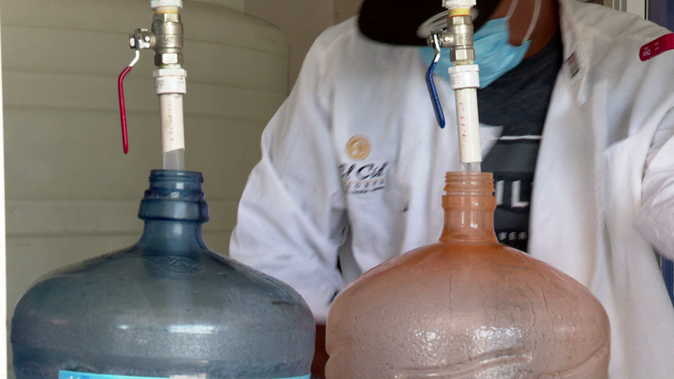 10y11Bahía (5) Aumenta el consumo de agua por el calor