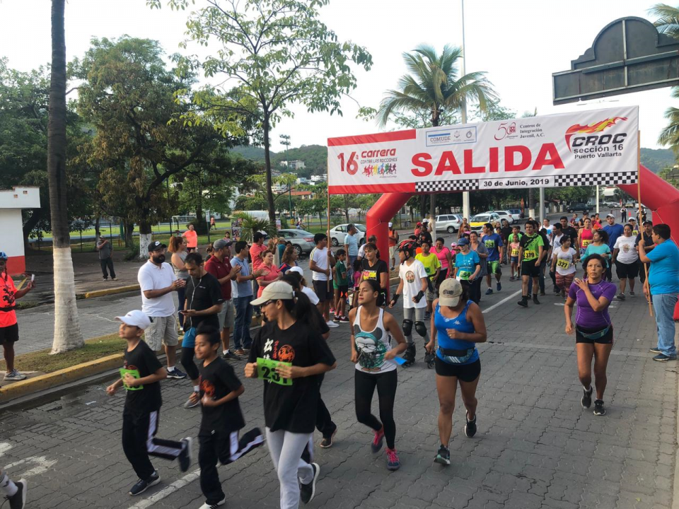 24Deportes (1) Buena asistencia en la Carrera vs las Adicciones