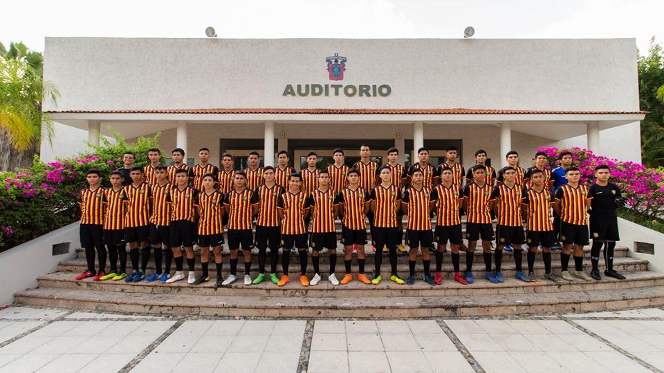BOLETIN CUC (1) Leones Negros de la 4ta División, Subcampeones de Torneo Nacional Universitario