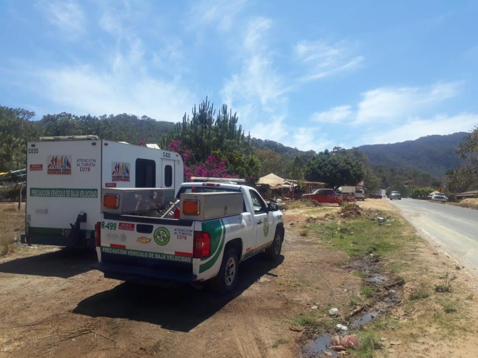 IMG-20190717-WA0121 Angeles Verdes prestan apoyo en carretera