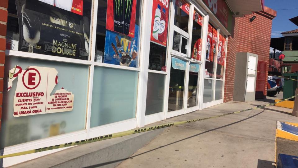 lupillo4 (4) Cuando iba por su cerveza, muere en tienda de conveniencia