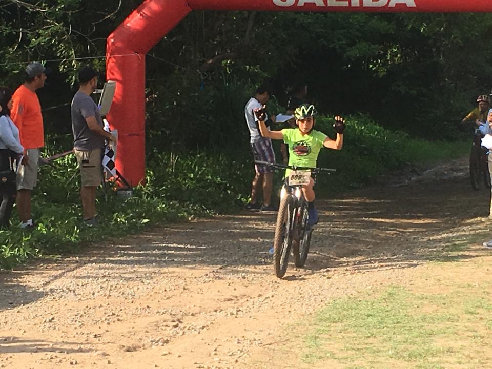 26y27Deportes (1) Se fortalece la actividad ciclista en Puerto Vallarta
