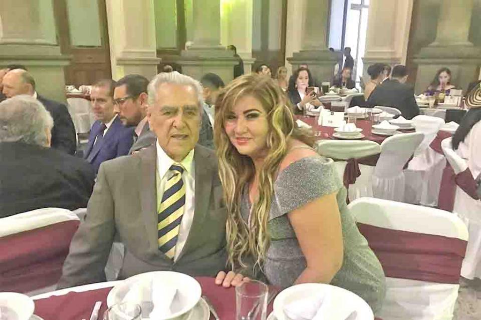 Sin título-1 copia La maestra Rebeca Jiménez recibió el “Galardón Forjadores de México 2019”