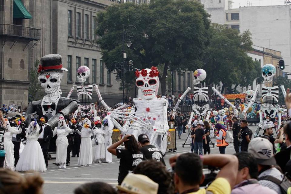 díademuertos Realizan en el Zócalo el Desfile de Día de Muertos