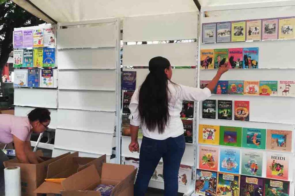 Fomentan lectura en PV en el marco del Día Nacional del Libro Fomentan lectura en PV en el marco del Día Nacional del Libro