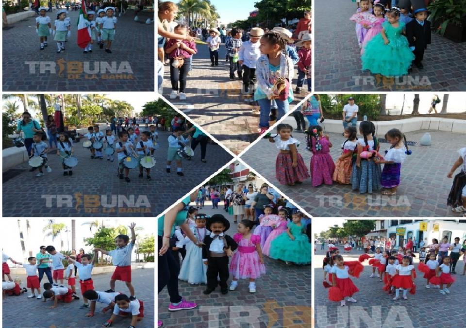 Desfile Desfilan niños de Preescolar por Aniversario de Revolución Mexicana