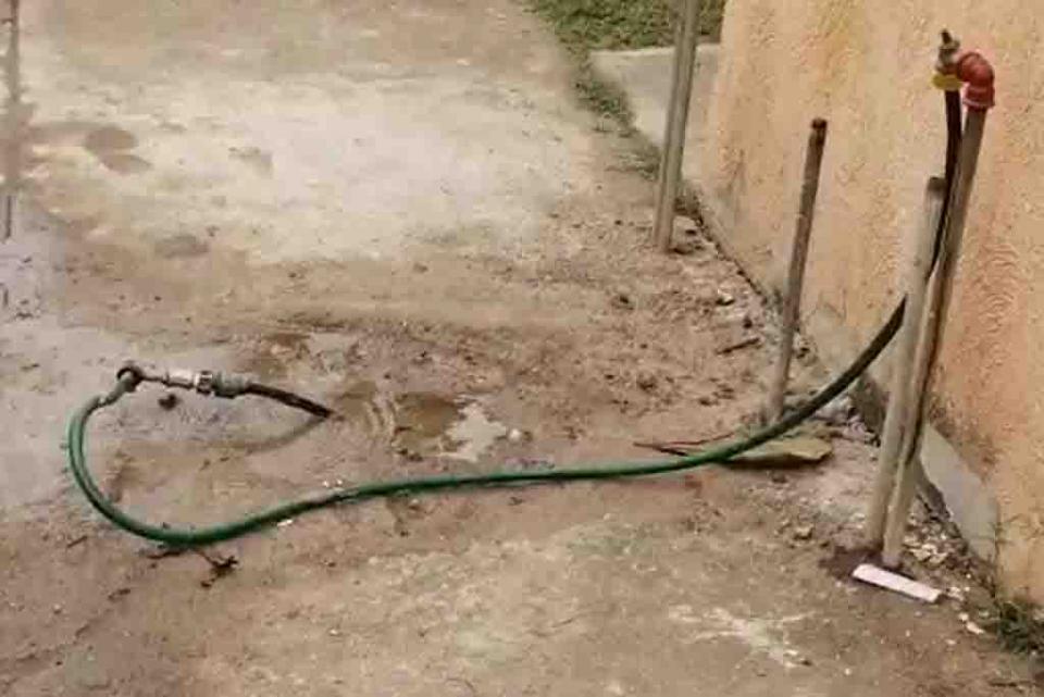 Reportan vecinos de La Misión tomas clandestinas de agua Reportan vecinos de La Misión tomas clandestinas de agua