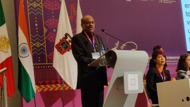 Sanjay DothreMinistroGobiernoIndia "Cualquier libro, historia o personaje puede cambiar el curso de nuestra vida": Sanjay Dothre