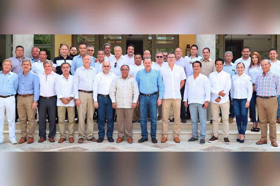 Sectores empresariales se reunirán con el estado para definirla seguridad de RN Sectores empresariales se reunirán con el estado para definirla seguridad de RN