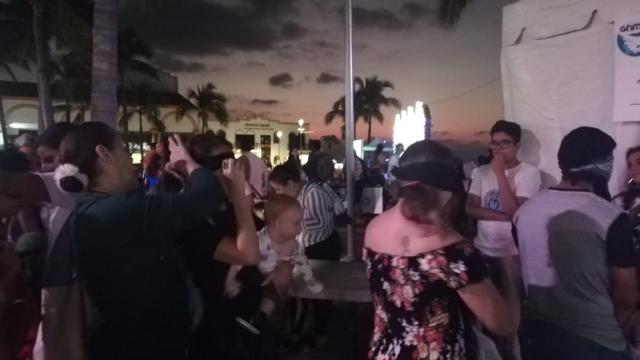 AFBDEACF-EDEF-4696-A692-53F64F3CB21C Esta noche se realiza el Festival Cultural de Ballenas Cantoras en el Malecón