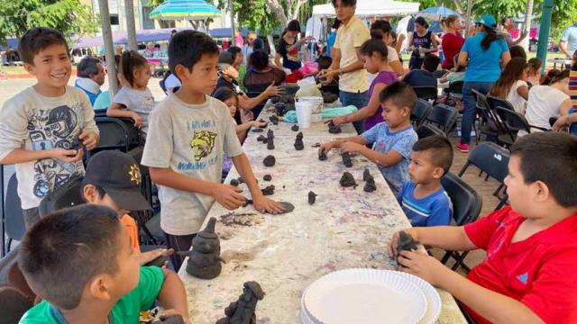 ‘Brigadas culturales’ llevan arte y cultura a 2 mil niños y jóvenes ‘Brigadas culturales’ llevan arte y cultura a 2 mil niños y jóvenes