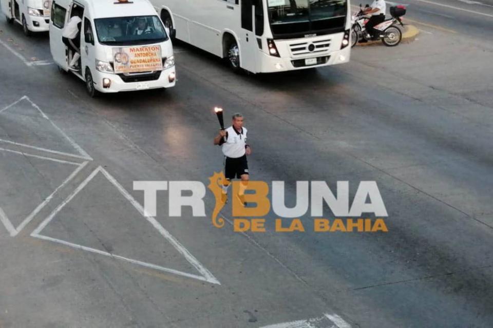 New Project - 2019-12-12T190412.016 Luego de casi 80 horas de viaje, llega la Antorcha Guadalupana a Puerto Vallarta