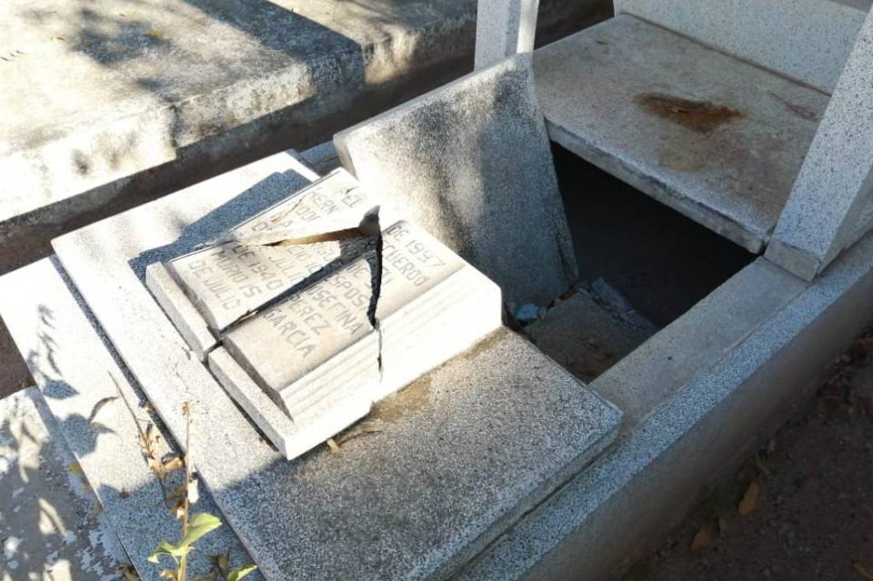 New Project - 2019-12-16T110121.521 Vandalismo y olvido en panteón El Progreso; denuncian apertura de lápidas