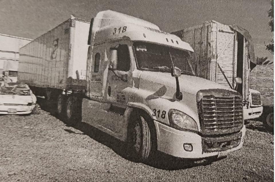 Tracto Camión Jalisco RECUPERAN VEHÍCULOS DE CARGA PESADA EN DOS MUNICIPIOS DE JALISCO
