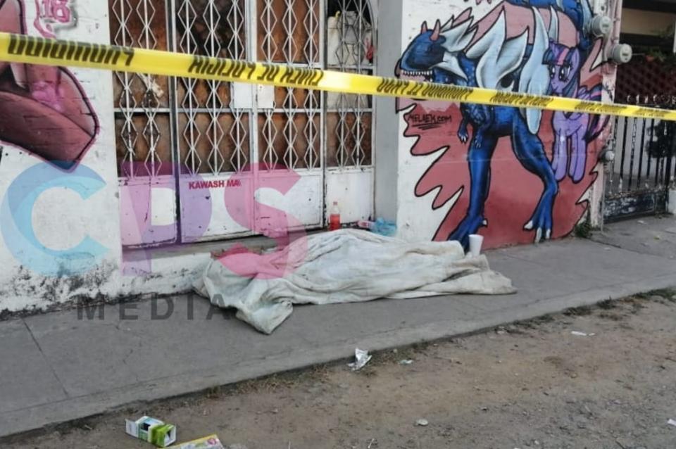 Muerteenviapublica Muere en plena vía pública