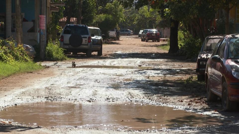 RIO SANTAMARIA1 Piden en la colonia La Esperanza reparar sus calles