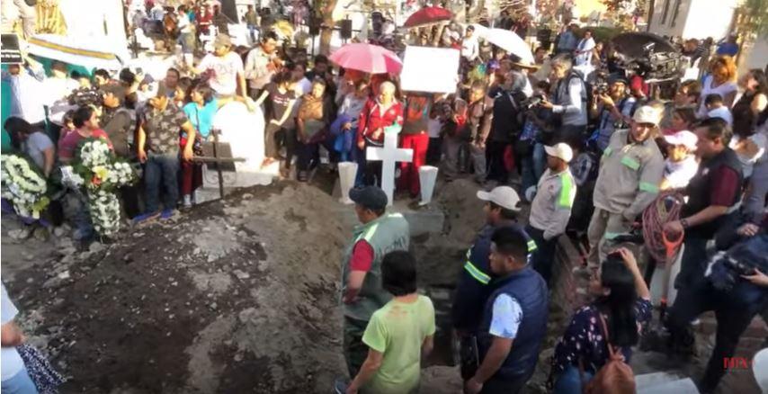 despedida de fatima Sepultaron a Fátima