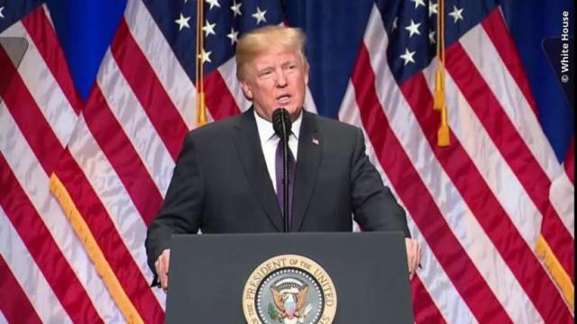 Trump anuncia "una suspensión muy poderosa" de pagos de EE.UU. a la OMS Trump anuncia "una suspensión muy poderosa" de pagos de EE.UU. a la OMS